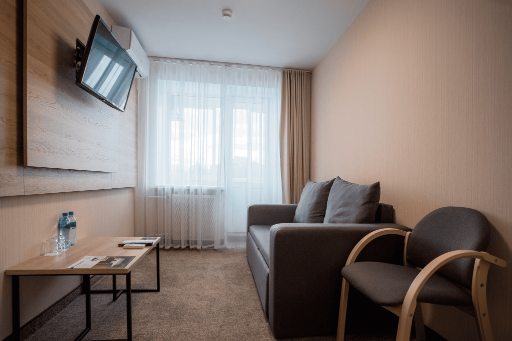 IMG_4913-HDR (1) 1 (1).png